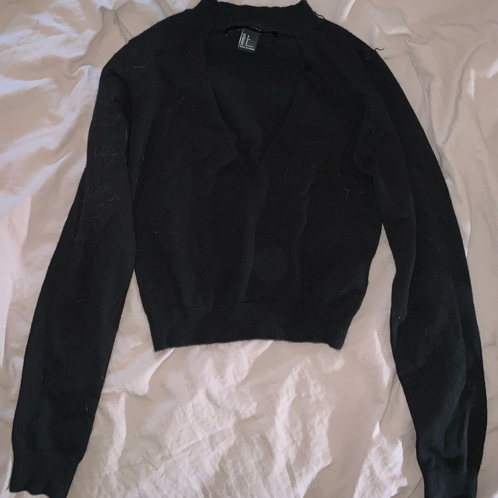 Black crop top